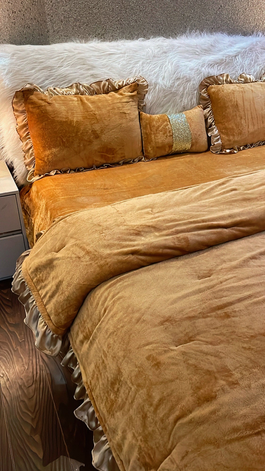 Flannel bedding set