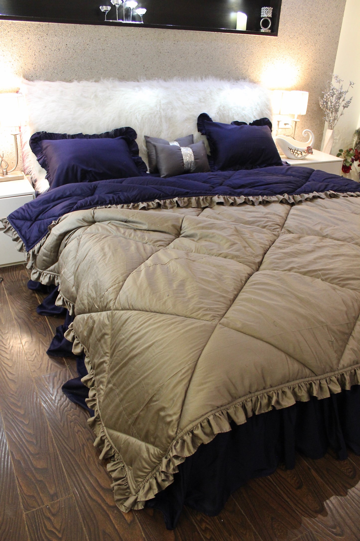 Frill comforter