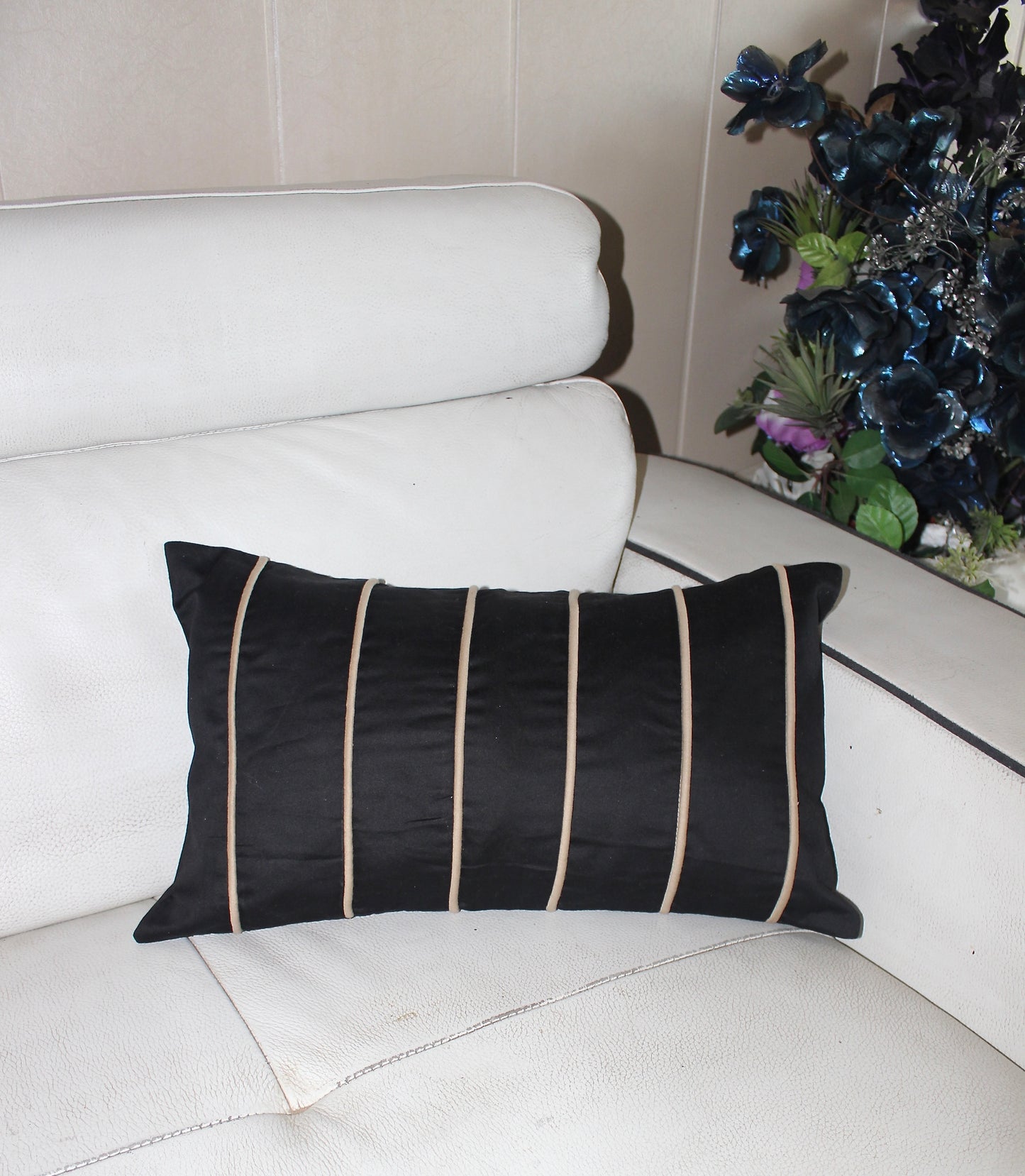 Strand Cushion