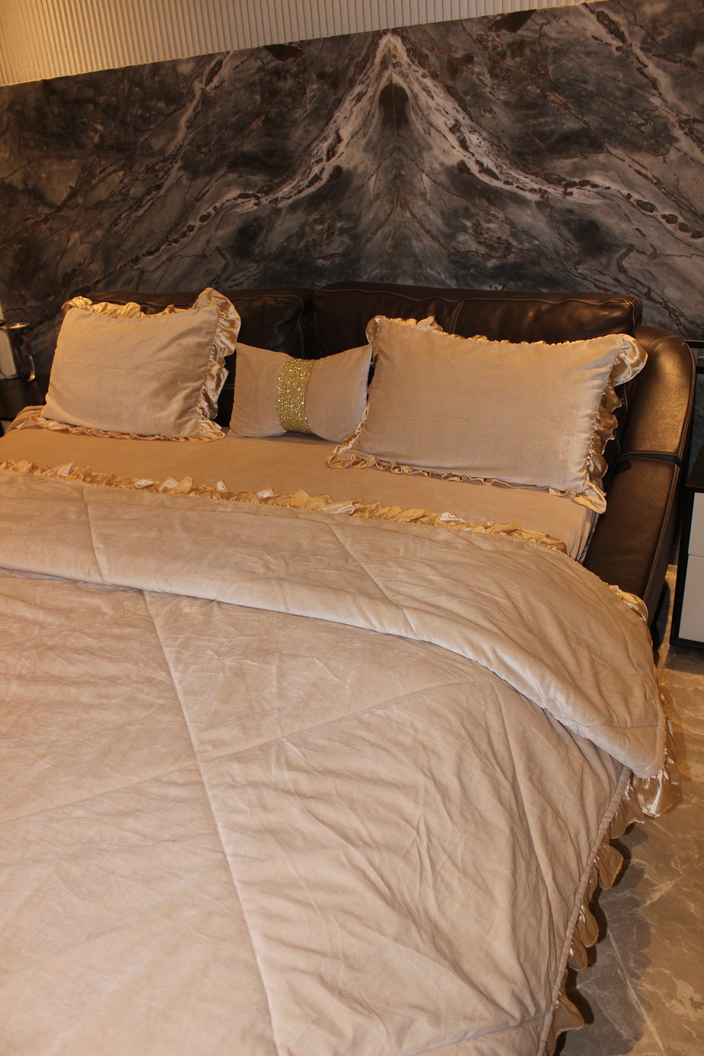 Velvet Bedding set