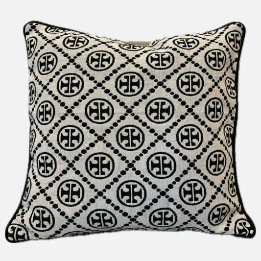 Tory cushion (white)