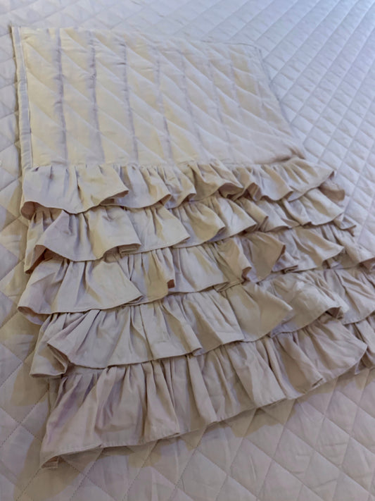 Frill Baby comforter