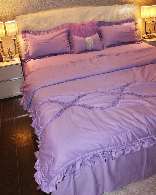 Lavender ruffle bedding set