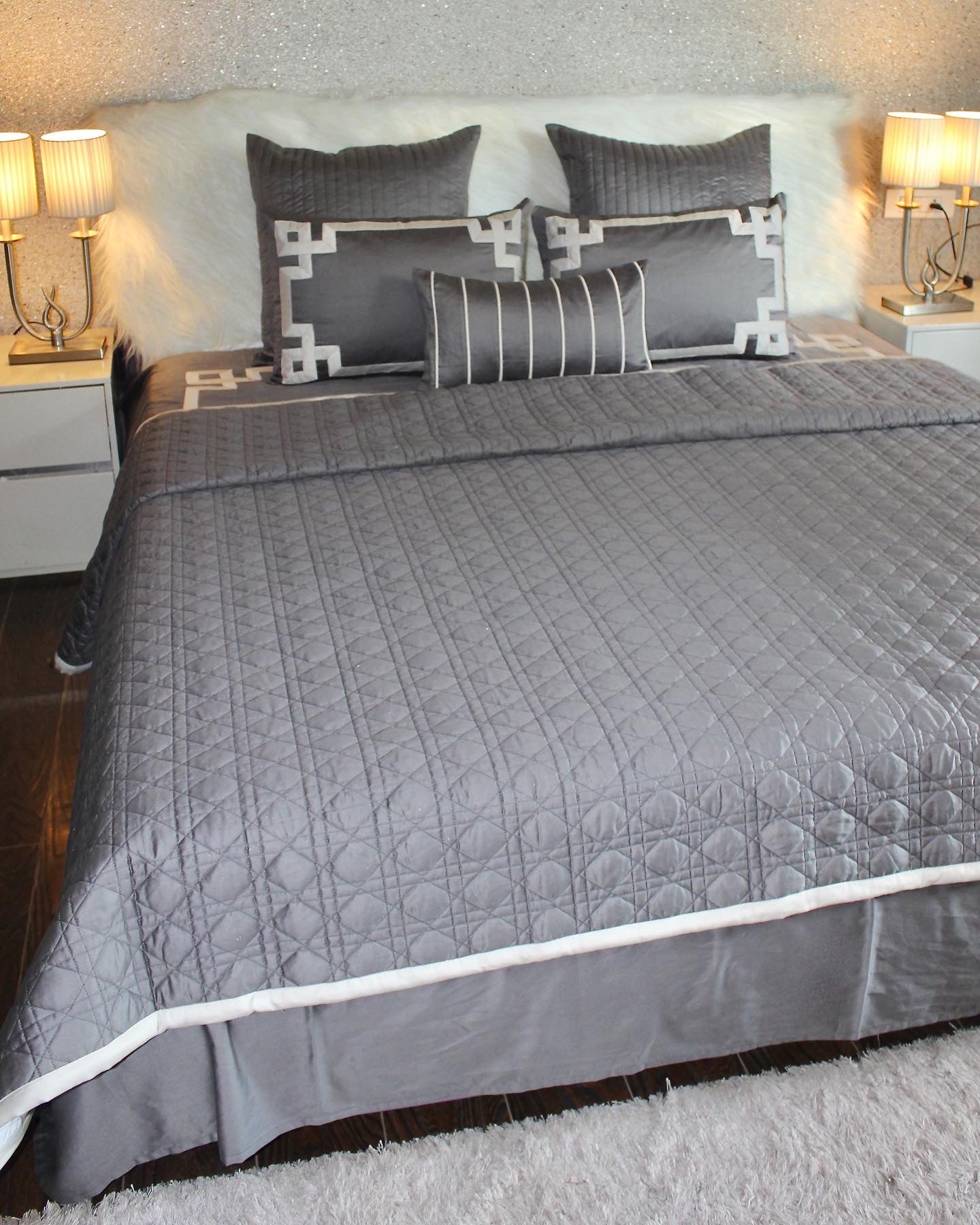 Grey bedspread set