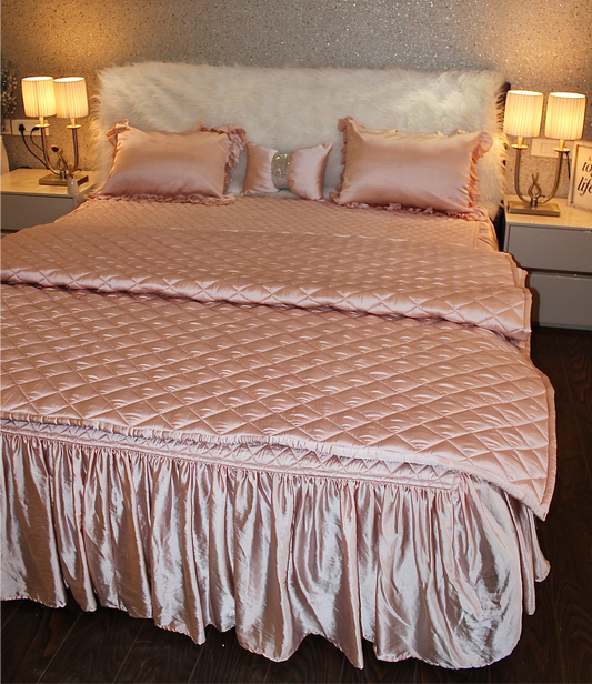 Rose gold frill set