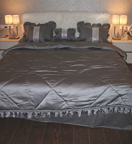 Grey silver bedding set