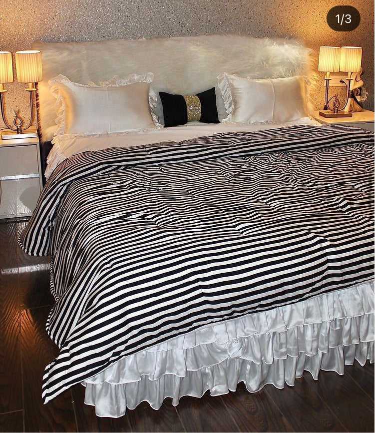 Black white striped Comforter